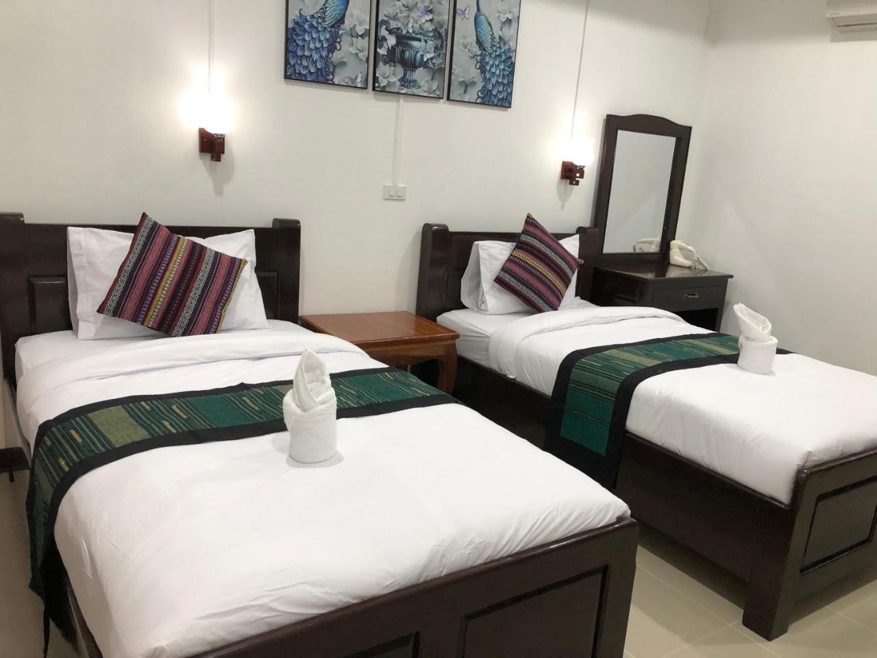 Jasmine Vangvieng Hotel Vangviang Kültér fotó