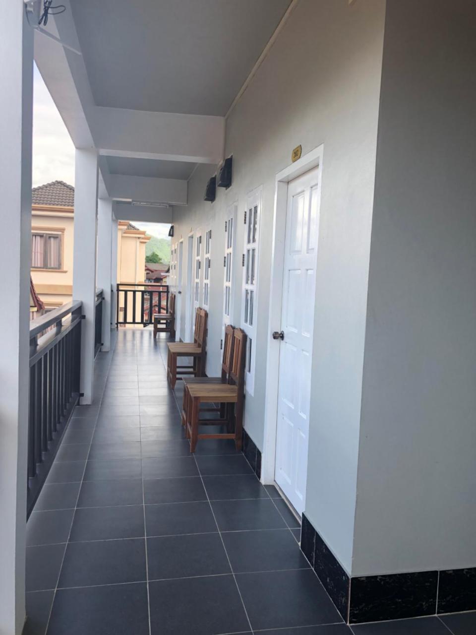 Jasmine Vangvieng Hotel Vangviang Kültér fotó