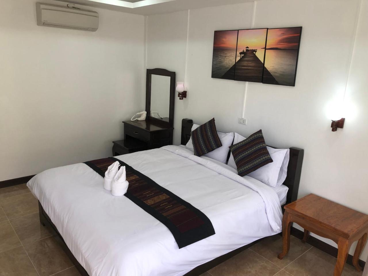 Jasmine Vangvieng Hotel Vangviang Kültér fotó
